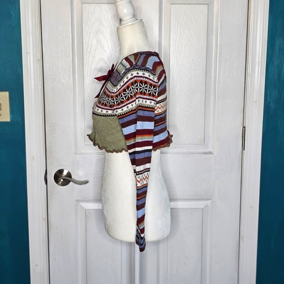 Boho Handmade Upcycled Cropped Sweater Top xs/sm - Picture 7 of 7